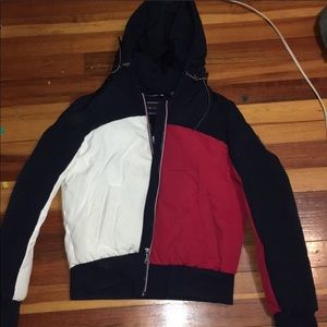 tommy hifliger puff coat
